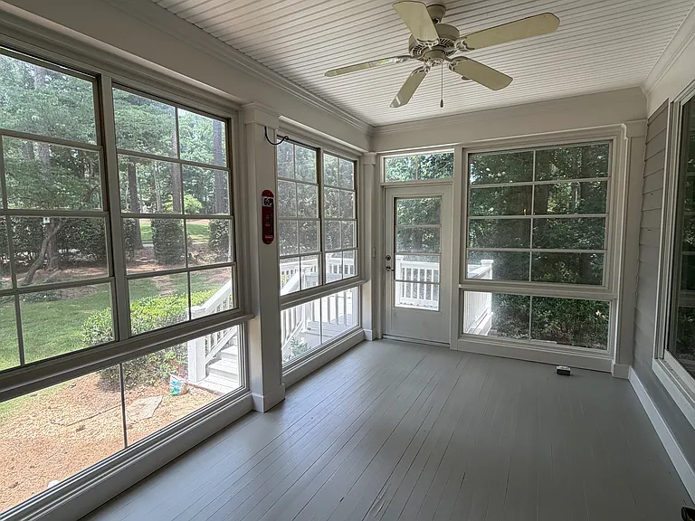 1030 Dejarnet Ct — Photo 9