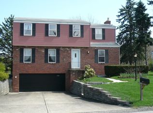 9068 Pine Heights Pl, Pittsburgh, PA
