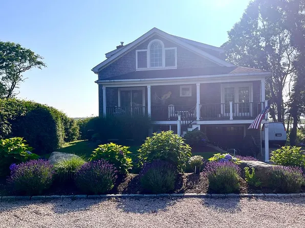 143 Sunset Dr, Charlestown, RI 02813