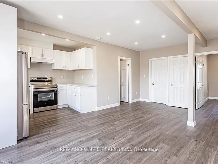 279 William St #2 — Photo 9