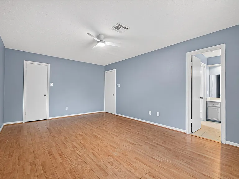 6715 Greenvale Ln — Photo 26