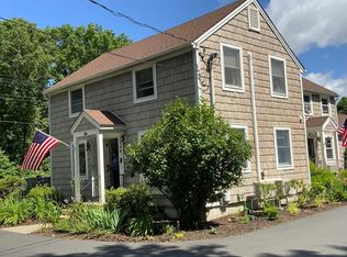 73 Fairview St #B, Greenfield, MA 01301