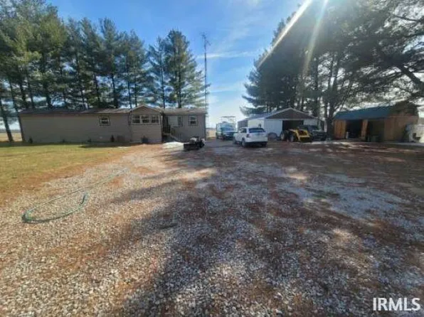 3460 N Us Highway 35, Winamac, IN 46996