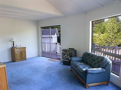 Open Floor Plan!