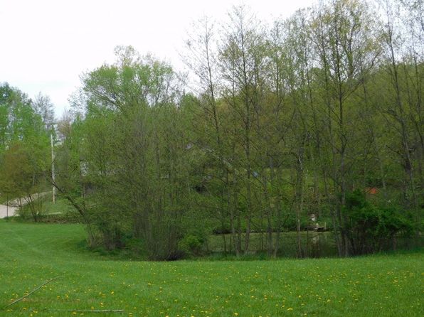 7400 Saint Hwy, Conneautville, PA 16406