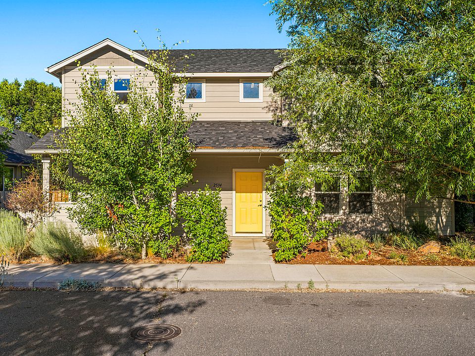 1st image of 2534 NE Cretia Ct