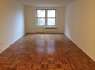 6411 Queens Blvd, Woodside, NY 11377