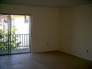 2nd image of 10363 N Kendall Dr APT C8