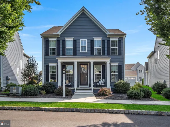 506 Shaw St, Mechanicsburg, PA 17050
