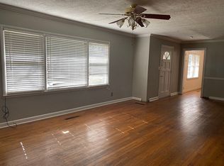 909 Baltimore Ave, Waycross, GA 31501