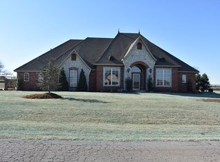 11801 Marbella Dr, Oklahoma City, OK 73173