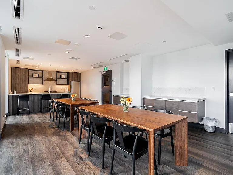 10750 135a St #4205 — Photo 26