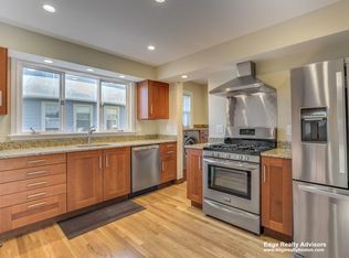 16 Carver Rd, Watertown, MA 02472
