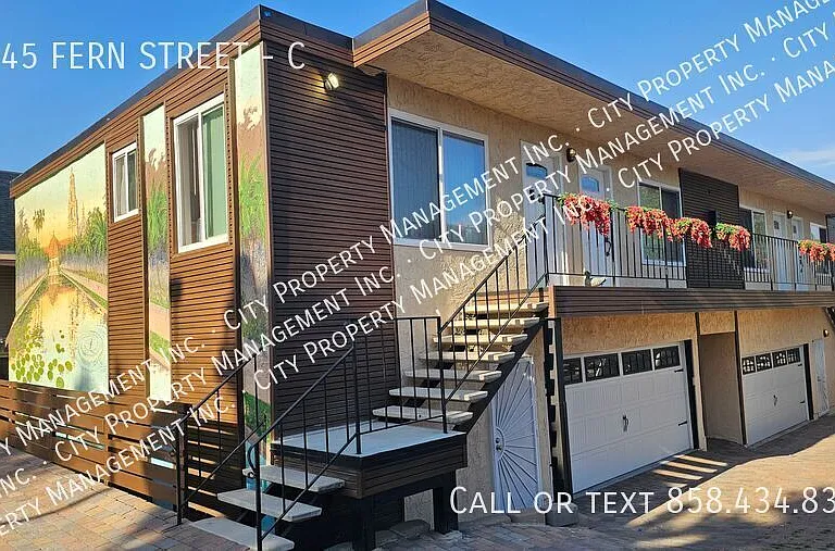 1645 Fern St #C — Photo 1