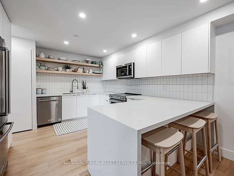 5 Old Sheppard Ave #204 — Photo 7
