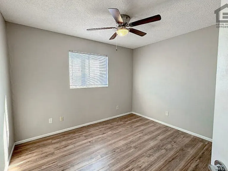 1765 E Pepper Cir — Photo 22
