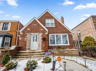 8240 S Calumet Ave, Chicago, IL 60619