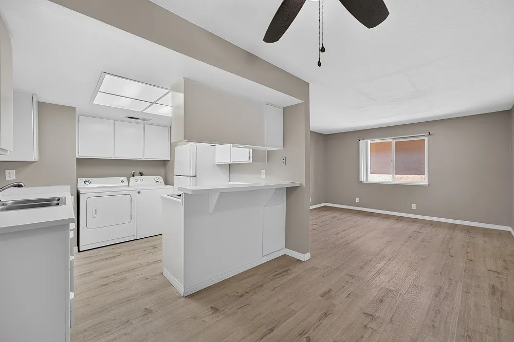 2 bed, 895 sqft, $1,850 — Photo 4