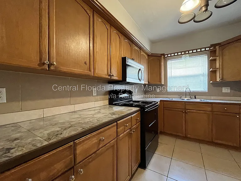 2521 Kingsland Ave — Photo 6