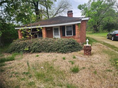 1748 Youngs Rd, Petersburg, VA, 23803