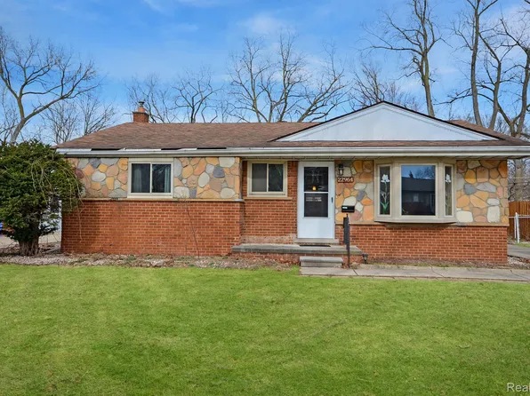 22964 N Brookside Dr, Dearborn Heights, MI 48125