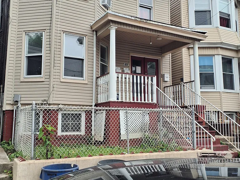 263 Ellis Ave #1 — Photo 7