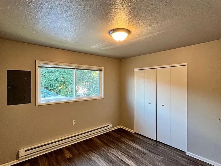 The Rivercrest Apartments by Star Metro — Photo 36