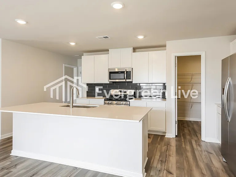 1337 Hugh Mack Ct — Photo 5
