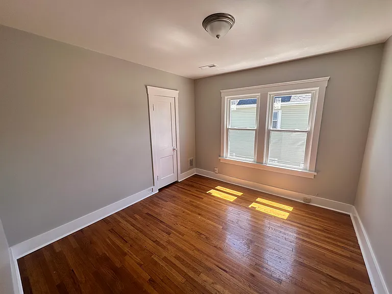 485 Front St #2 — Photo 4