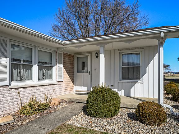 5th image of 409 N Amrhein Dr