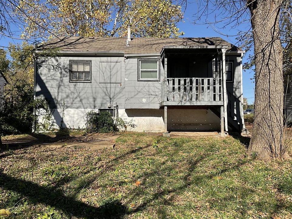 2nd image of 204 Cameron Rd