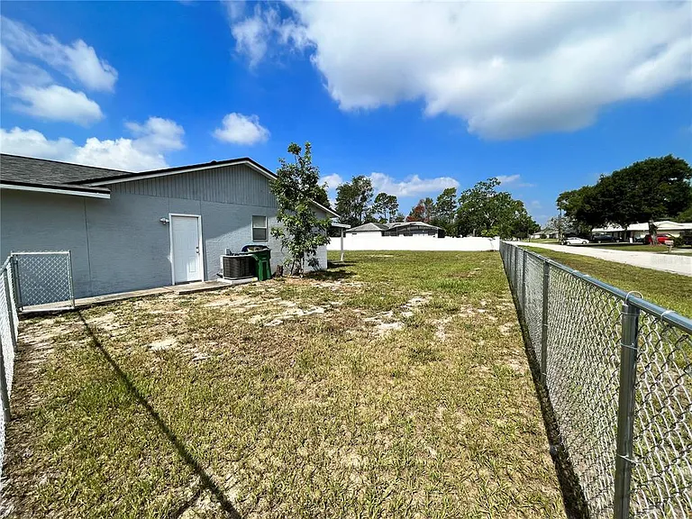1494 Courtland Blvd — Photo 22