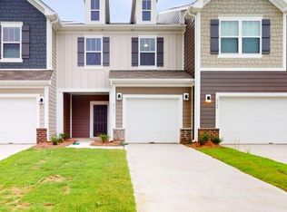 2786 Yeager Dr NW, Concord, NC 28027