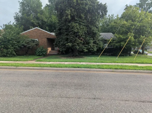 1130 Chicago St, Hammond, IN 46327