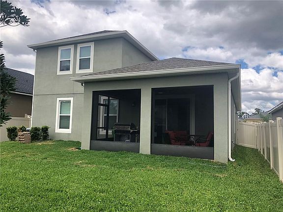 4th image of 2416 Regency Park Dr