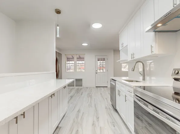 1186 East 56th Street image 11 of 21