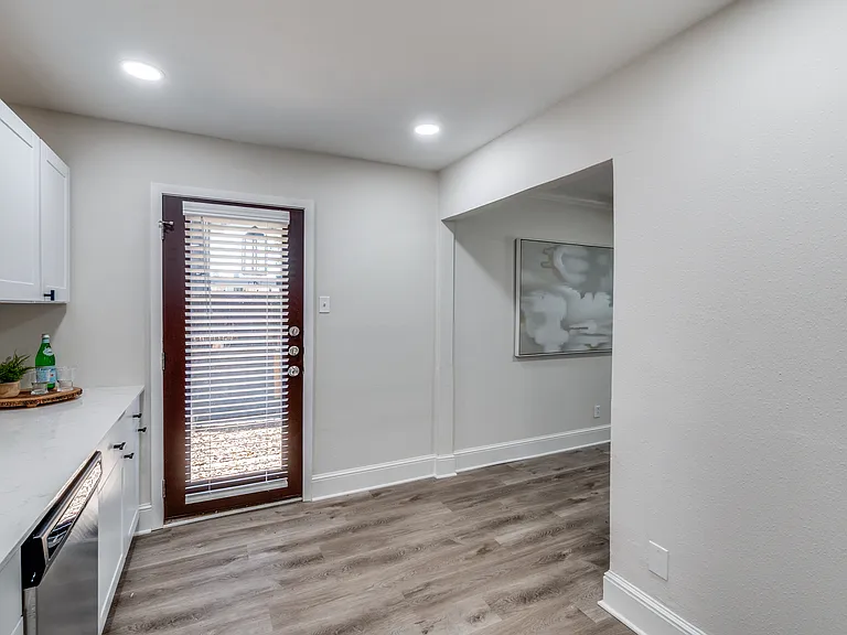 10211 Regal Oaks Dr #120 — Photo 13