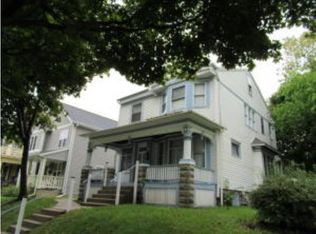 2204 N 41st St, Milwaukee, WI 53208