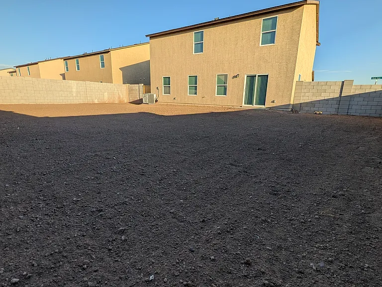 334 W Park View Ln — Photo 11