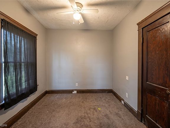 5th image of 2897 E 111th St
