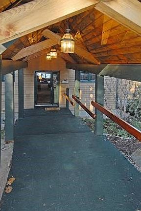 Covered walkway
