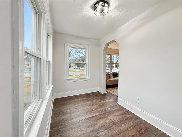 428 Hampton Roads Ave — Photo 20