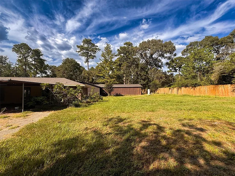 15331 Lake Lamond Rd — Photo 28