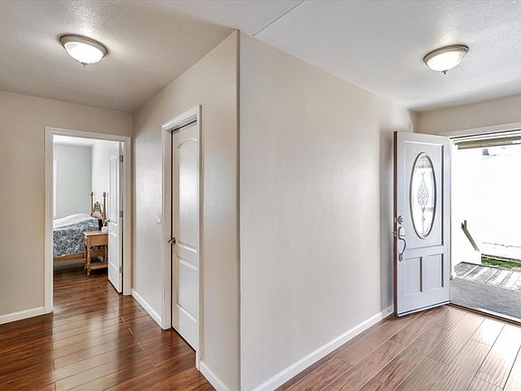 4th image of 248 Harvest Ln #248