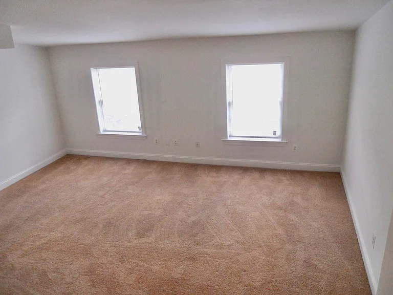 The Lofts at 2nd and LOMA — Photo 31