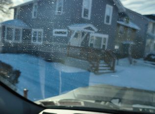 997 Edgemere Dr, Rochester, NY 14612