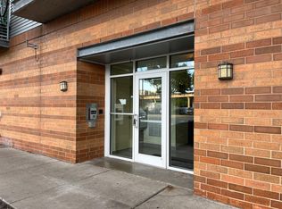 3522 S State St APT 404, Chicago, IL 60609