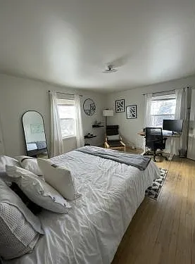 1 bed, 800 sqft, $1,195 — Photo 2