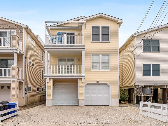 2nd image of 3030 Asbury Ave #2