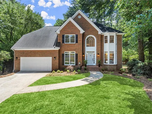 6430 Bannerhorn Run, Alpharetta, GA 30005
